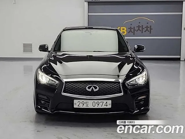 Infiniti Q50 2015 — фото 1