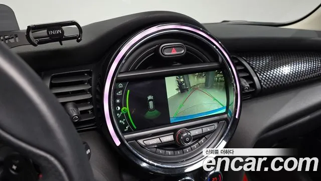 Mini Cooper 2019 — фото 15