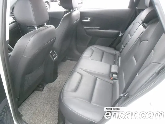 Kia Niro 2018 — фото 13