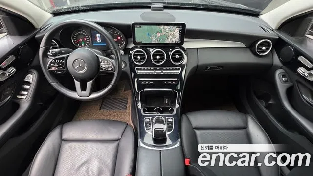 Mercedes-Benz C-Class 2019 — фото 7