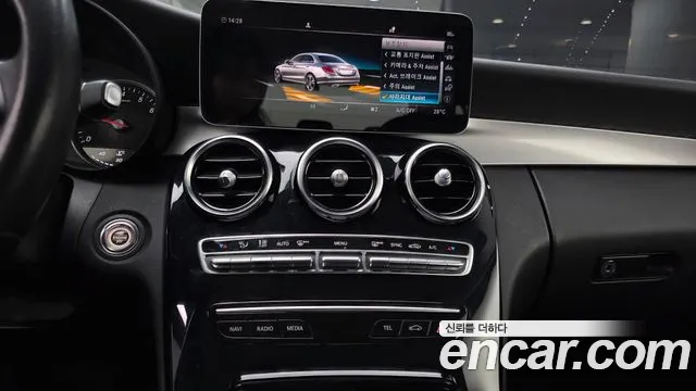Mercedes-Benz C-Class 2019 — фото 14