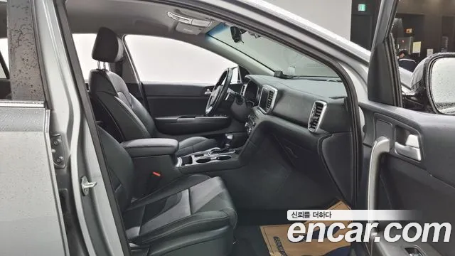 Kia Sportage 2019 — фото 10