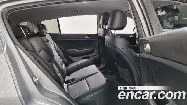 Kia Sportage 2019 — фото 12
