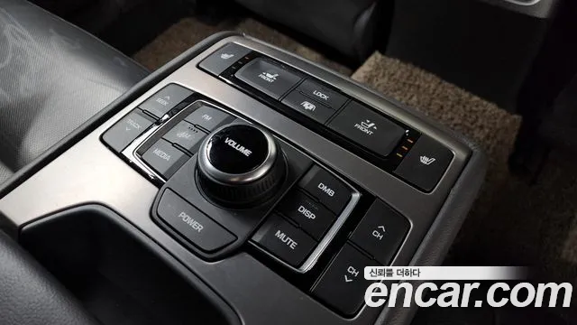 Hyundai Genesis 2016 — фото 19