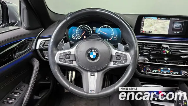 BMW 5-Series 2019 — фото 13