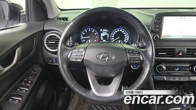 Hyundai Kona 2018 — фото 13