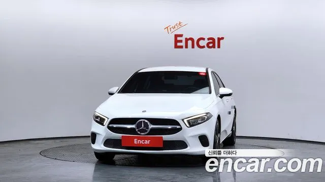Mercedes-Benz A-Class 2020 — фото 3