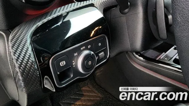 Mercedes-Benz A-Class 2020 — фото 18