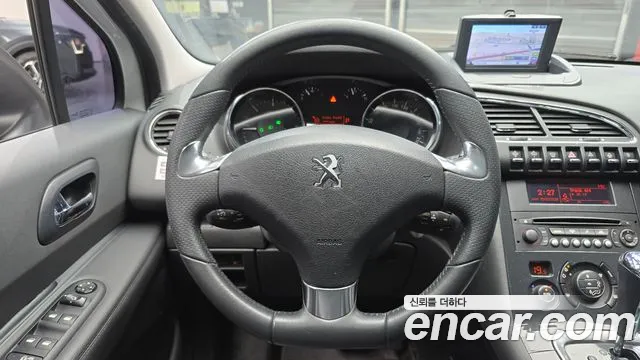 Peugeot 3008 2015 — фото 14