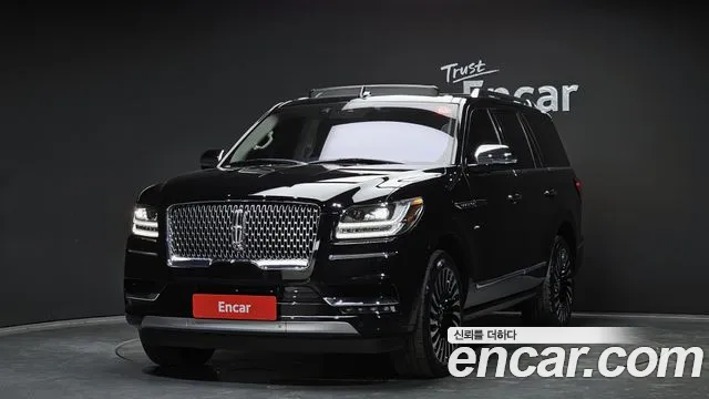 Lincoln Navigator