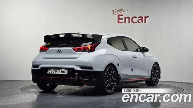 Hyundai Veloster 2019 — фото 1