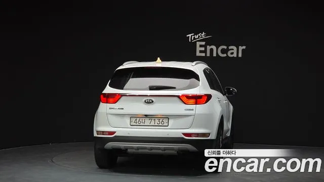 Kia Sportage 2018 — фото 4