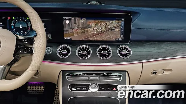 Mercedes-Benz E-Class 2019 — фото 14