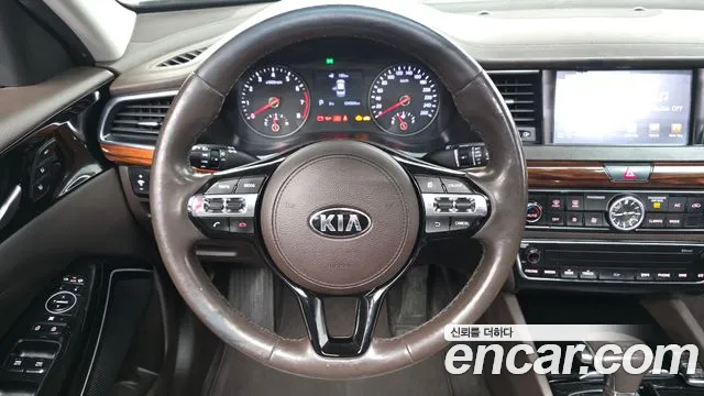 Kia K7 2016 — фото 13