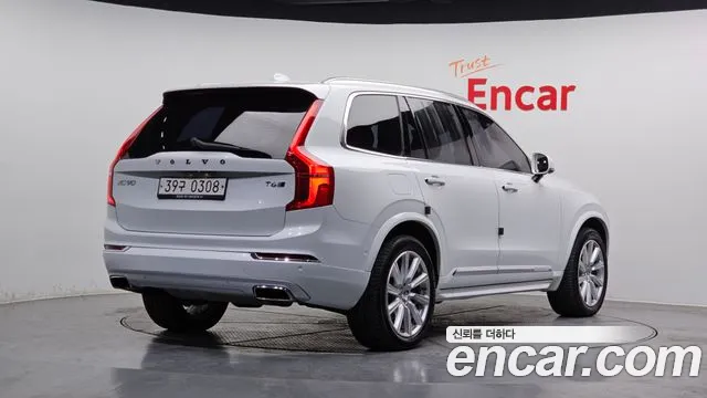 Volvo XC90 2017 — фото 2