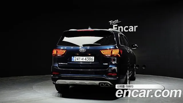 Kia Sorento 2019 — фото 4