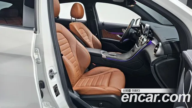 Mercedes-Benz GLC-Class 2022 — фото 10