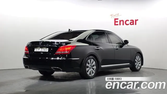 Hyundai Equus 2011 — фото 2