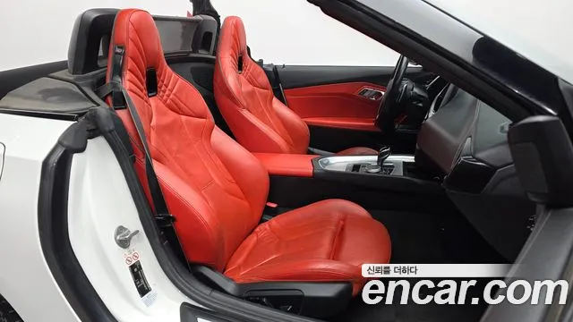 BMW Z4 2021 — фото 11