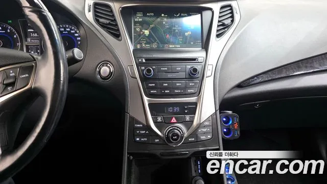 Hyundai Grandeur 2014 — фото 15