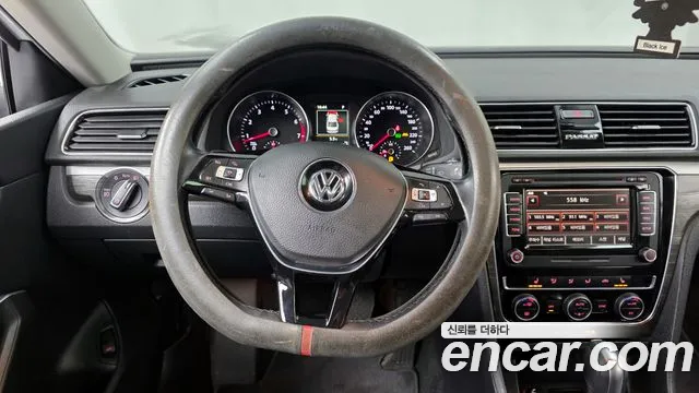 Volkswagen Passat 2018 — фото 13
