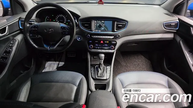 Hyundai Ioniq 2017 — фото 7