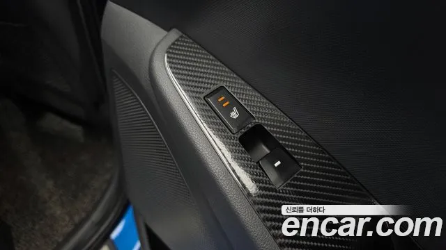 Hyundai Ioniq 2017 — фото 19