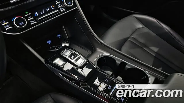Hyundai Sonata 2023 — фото 9