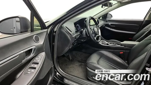 Hyundai Sonata 2023 — фото 10