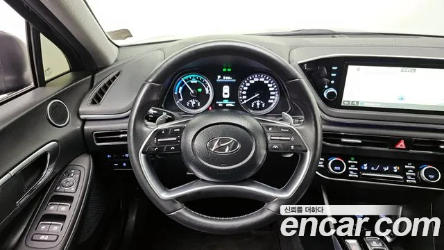 Hyundai Sonata 2023 — фото 15