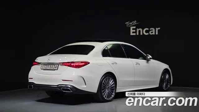 Mercedes-Benz C-Class 2022 — фото 2