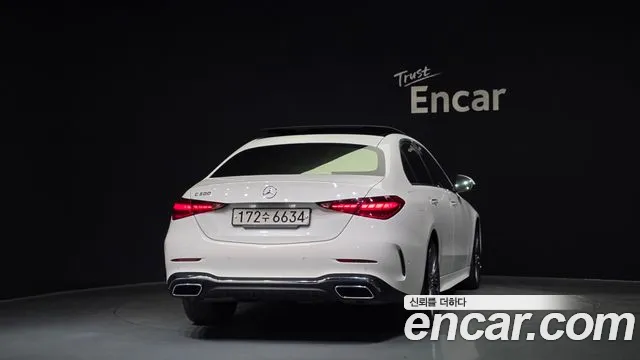 Mercedes-Benz C-Class 2022 — фото 4