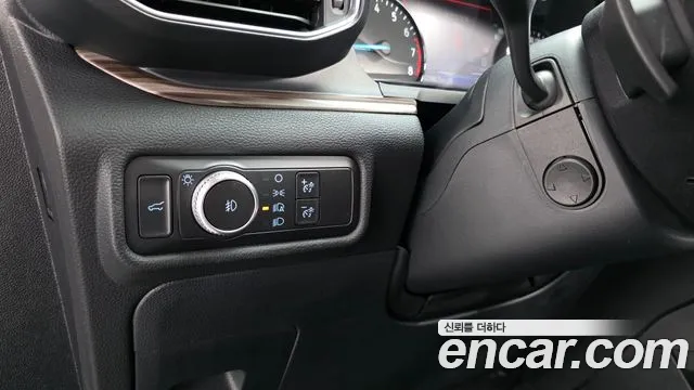 Ford Explorer 2020 — фото 18