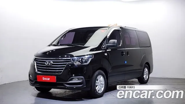 Hyundai Starex 2019 — фото 1