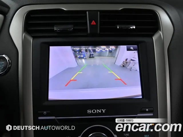 Ford Fusion 2013 — фото 15