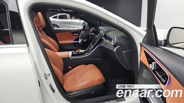 Mercedes-Benz C-Class 2023 — фото 10