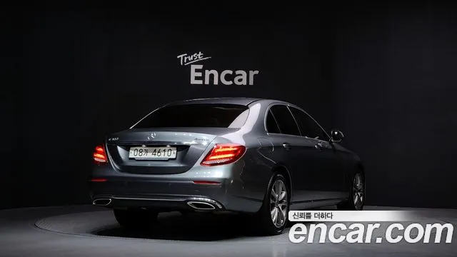 Mercedes-Benz E-Class 2019 — фото 2