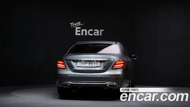 Mercedes-Benz E-Class 2019 — фото 4