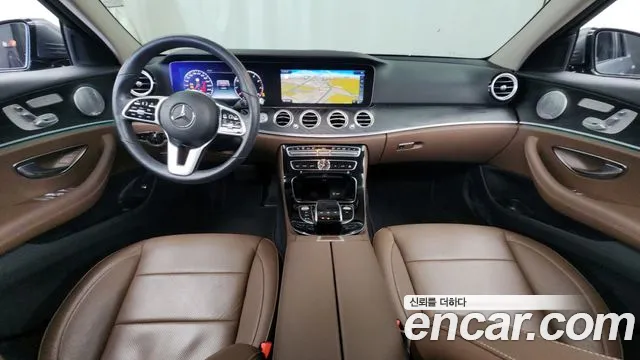 Mercedes-Benz E-Class 2019 — фото 7