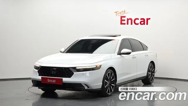Honda Accord 2023 — фото 1