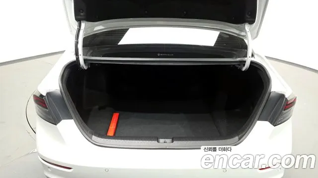 Honda Accord 2023 — фото 20