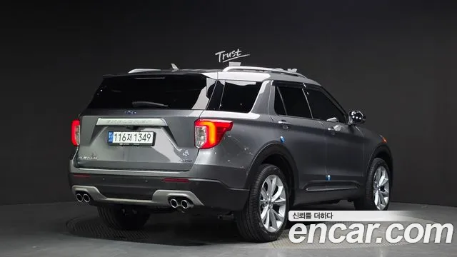 Ford Explorer 2021 — фото 2