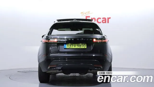 Land Rover Range Rover Velar 2025 — фото 4