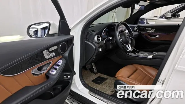 Mercedes-Benz GLC-Class 2023 — фото 10