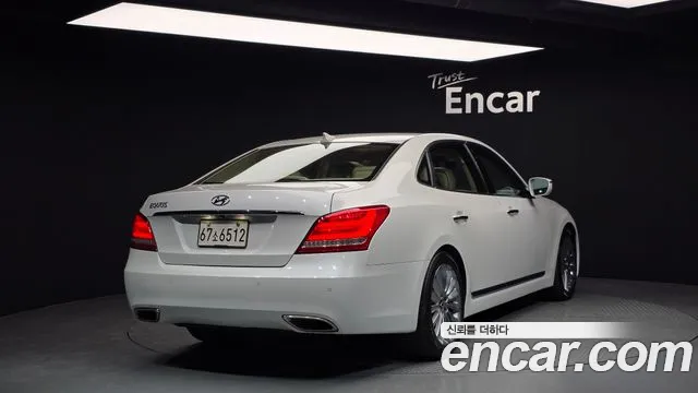 Hyundai Equus 2014 — фото 2