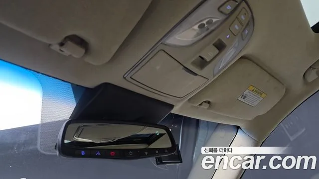 Hyundai Equus 2014 — фото 19