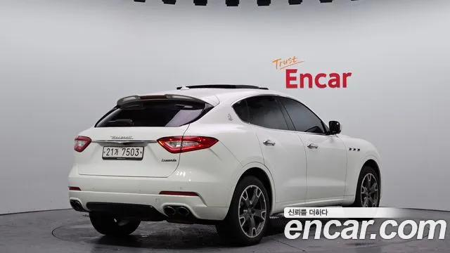 Maserati Levante 2017 — фото 2