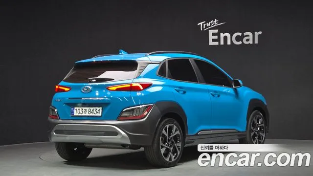 Hyundai Kona 2021 — фото 2
