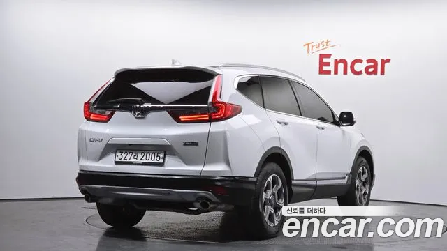 Honda CR-V 2019 — фото 1