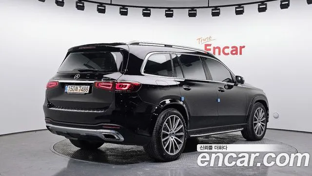 Mercedes-Benz GLS-Class 2023 — фото 2